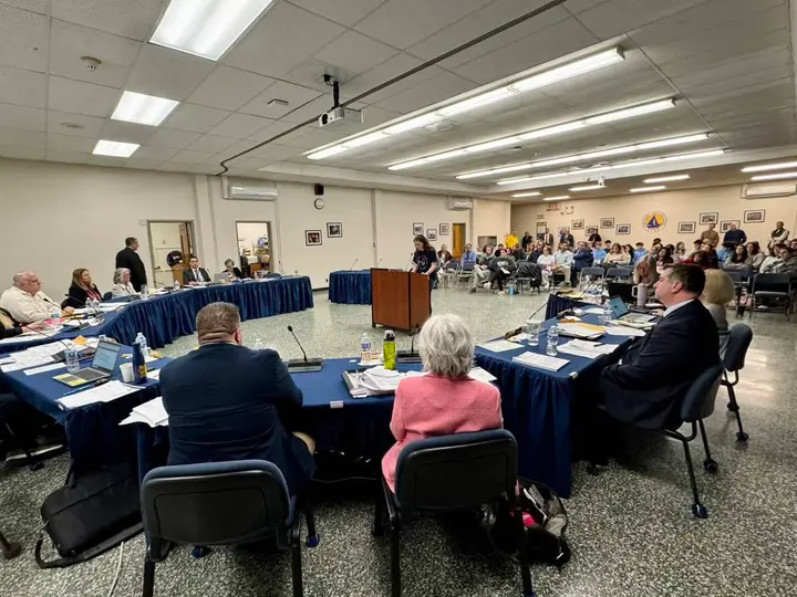 Policy change? Proposed revision could reduce public speaking time at BOE meetings
