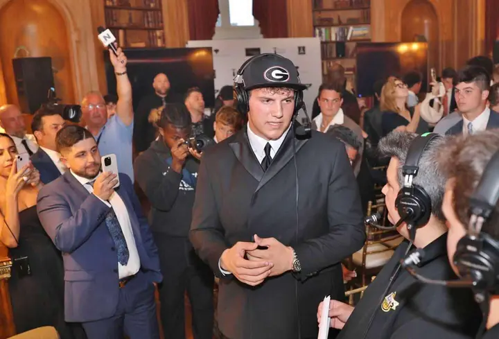 EN native Preston Carey commits to UGA at highly anticipated ceremony