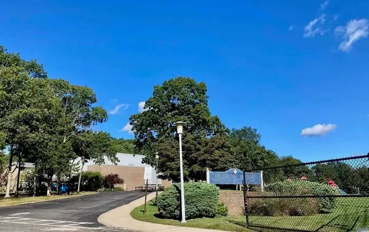 Specialized services: VCLC set to open at Bellerose Avenue Elementary this summer