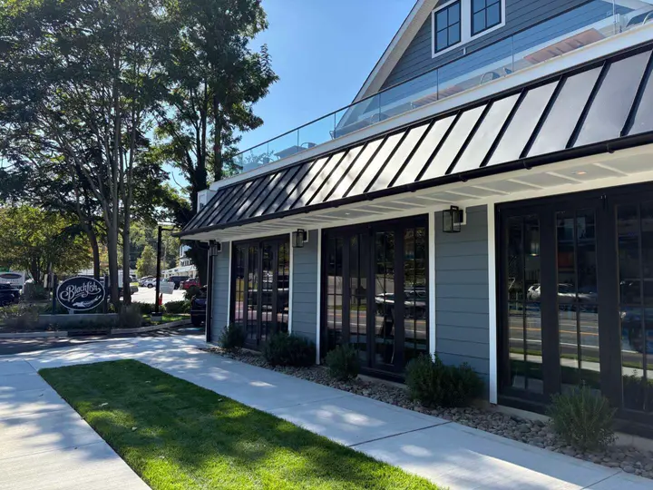 Restaurants Blackfish Tavern and Branzino’s open in Northport
