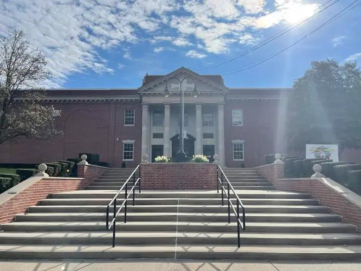 NEN school district proposes 2.91% budget increase; challenger to incumbents steps forward for seat as trustee