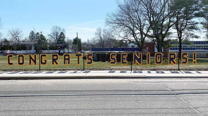 Class of 2021 Booster Club makes pandemic graduation special
