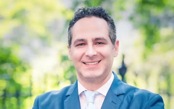 Raised in Northport, Democratic candidate Craig Herskowitz to make a run for Congress