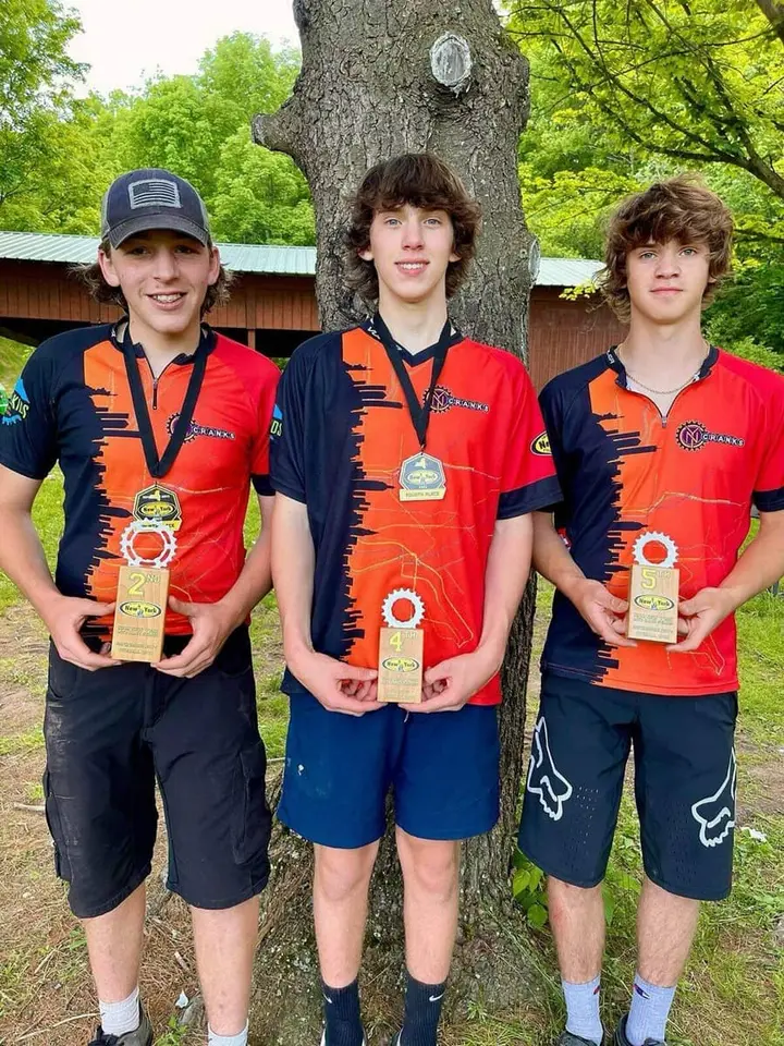 High schoolers compete in mountain bike championship in Liberty, NY