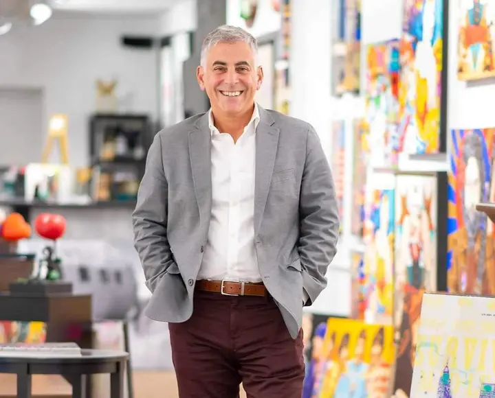 James LaMantia returns to Northport to unveil latest collection