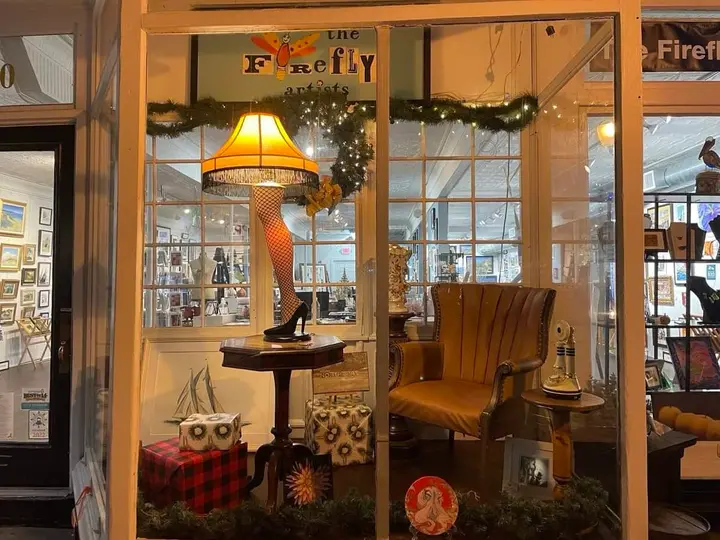 Tradition: Support your local leg lamp lighting