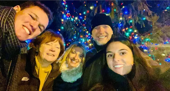 Two decades of tradition bring this former Long Islander to Northport every Christmas