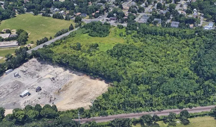 Two major decisions made at Huntington Town Board meeting: “Yes” to Matinecock Court and “No” to cannabis sales