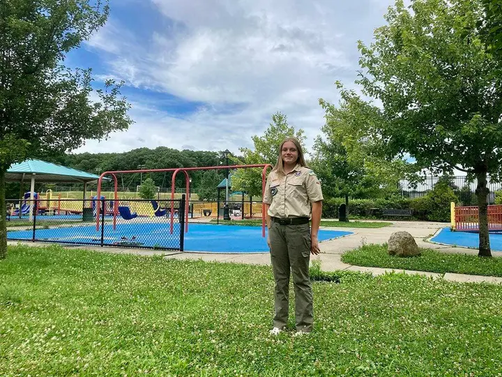 Eagle Scout project honors “Mr. P” with a native garden, includes time capsule for Bellerose Avenue