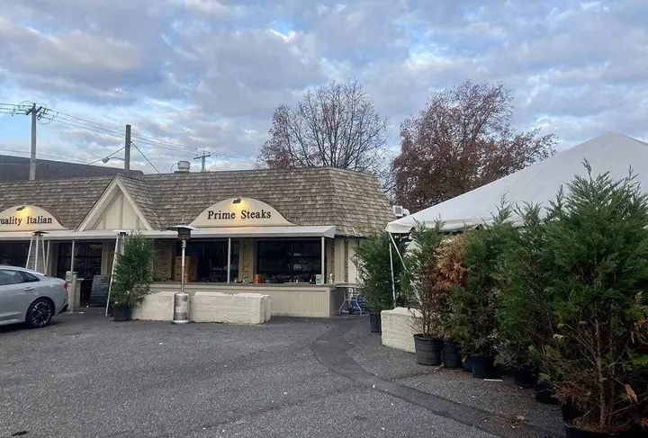 Mayor: Public hearing on outdoor dining canceled, proposal will be revised by the board