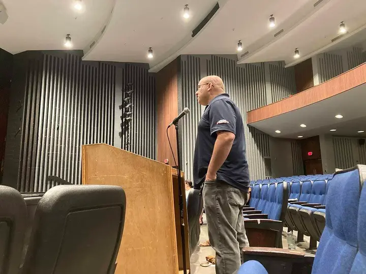 Ongoing mask debate hits low point at board of education meeting; district adopts reopening plan