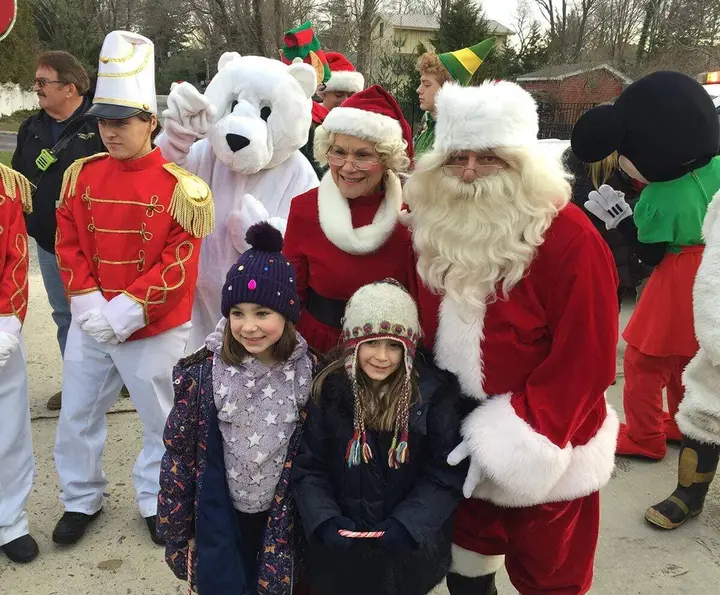Santa Claus comes to town today with neighborhood stops beginning at noon